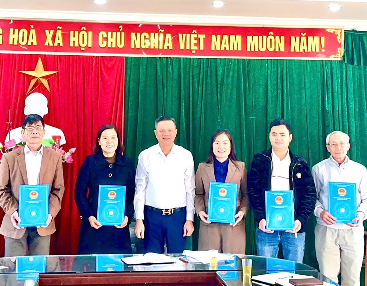 Hội nghị thống nhất hợp nhất, giải thể các tổ chức Hội quần chúng sau sắp xếp đơn vị hành chính- Ảnh 1.