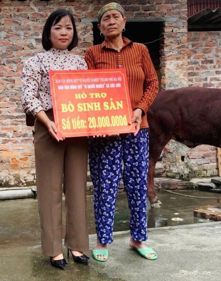 UỶ BAN MTTQ VIỆT NAM XÃ SÓC SƠN TRAO TẶNG 08 CON BÒ SINH SẢN, 06 XE MÁY CHO CÁC GIA ĐÌNH HỘ CẬN NGHÈO, KHÓ KHĂN TRÊN ĐỊA BÀ- Ảnh 10.