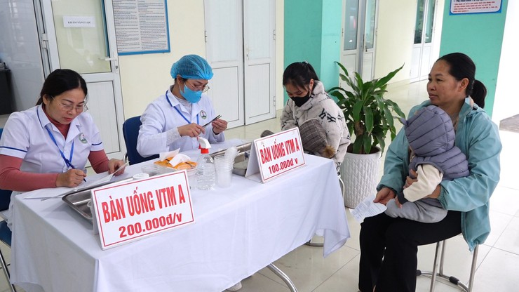 Xã Vật Lại tổ chức Chiến dịch cho trẻ uống bổ sung Vitamin A đợt 2 năm 2025- Ảnh 2.