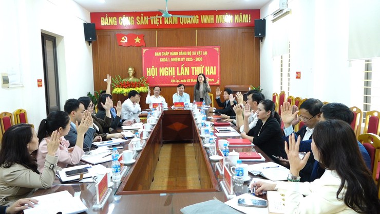 Hội nghị lần thứ Hai Ban chấp hành Đảng bộ xã Vật Lại- Ảnh 7.