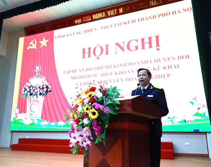 Xã Ứng Thiên tổ chức tập huấn hỗ trợ hộ kinh doanh chuyển đổi từ thuế khoán sang kê khai và chuyển đổi lên doanh nghiệp- Ảnh 2.