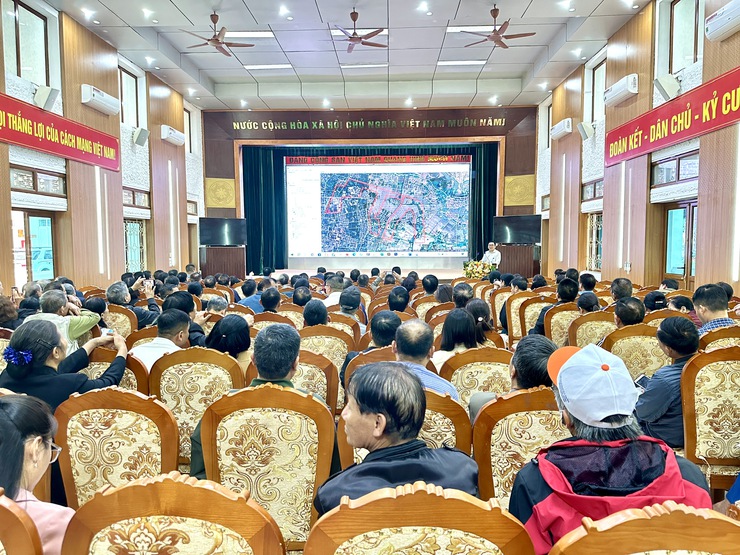 UBND xã Thư Lâm tổ chức hội nghị lấy ý kiến tham vấn cộng đồng trong quá trình thực hiện Báo cáo đánh giá tác động môi trường dự án- Ảnh 12.