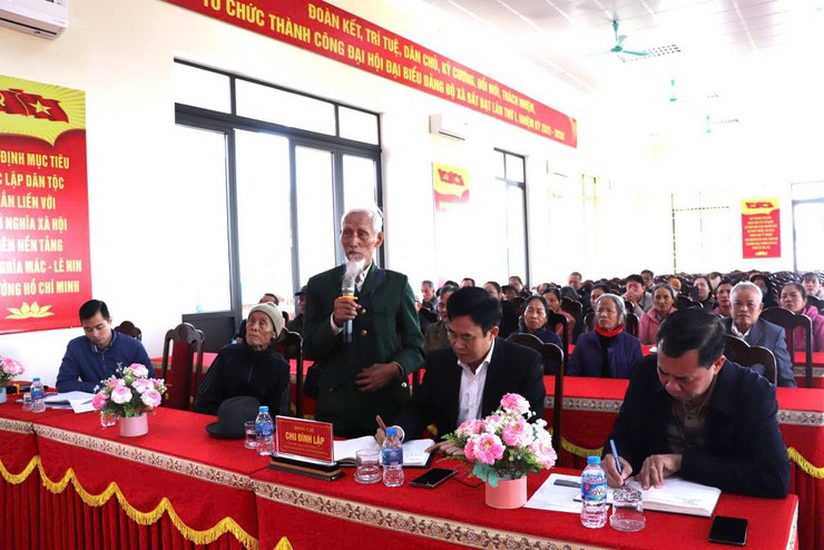 Ủy ban nhân dân xã Bất Bạt tổ chức hội nghị lấy ý kiến về chỉnh trang, quy hoạch Nghĩa trang liệt sĩ Tòng Bạt- Ảnh 3.