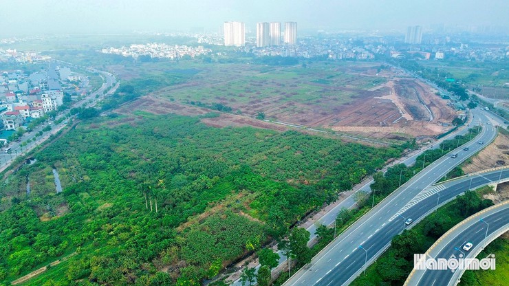 Đại công trường thi công hồ điều hòa  phường Long Biên- Ảnh 1.