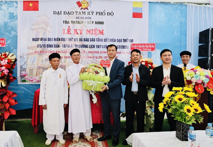 HỌ ĐẠO CAO ĐÀI HÒA XÁ - HƯƠNG SƠN KỶ NIỆM 101 NĂM NGÀY HOẰNG KHAI ĐẠI ĐẠO- Ảnh 4.