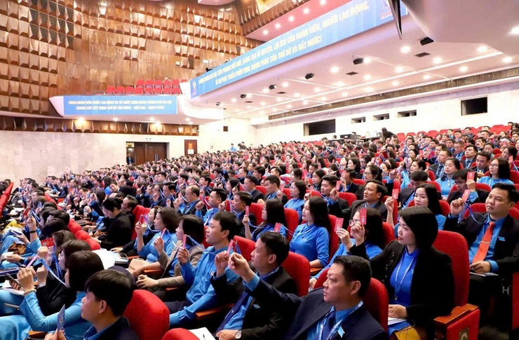 Đại hội Công đoàn thành phố Hà Nội lần thứ XVIII, nhiệm kỳ 2025 – 2030 thành công tốt đẹp, mở ra giai đoạn phát triển mới của Công đoàn Thủ đô- Ảnh 3.