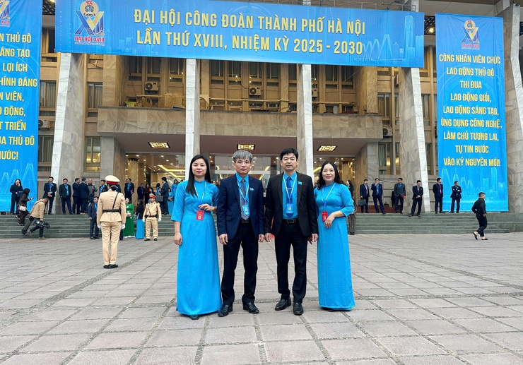 Đại hội Công đoàn thành phố Hà Nội lần thứ XVIII, nhiệm kỳ 2025 – 2030 thành công tốt đẹp, mở ra giai đoạn phát triển mới của Công đoàn Thủ đô- Ảnh 7.
