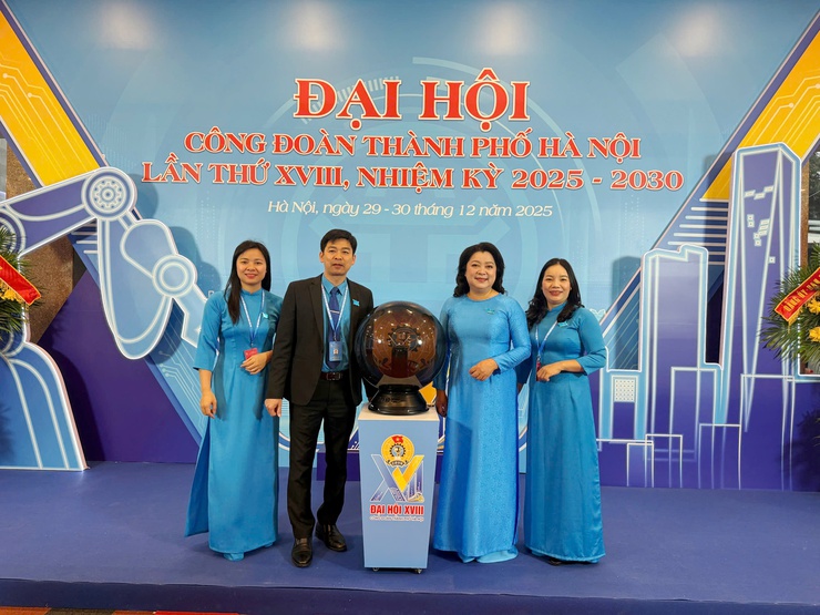 Đại hội Công đoàn thành phố Hà Nội lần thứ XVIII, nhiệm kỳ 2025 – 2030 thành công tốt đẹp, mở ra giai đoạn phát triển mới của Công đoàn Thủ đô- Ảnh 5.