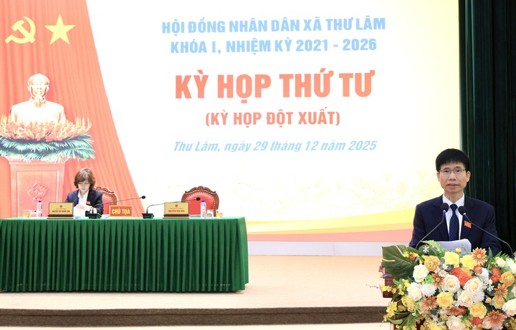 HĐND xã Thư Lâm khoá I, nhiệm kỳ 2021-2026 tổ chức Kỳ họp thứ Tư
( Kỳ họp đột xuất)
- Ảnh 7.