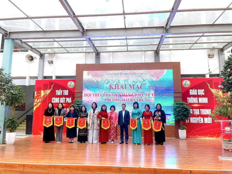 Lễ khai mạc Hội thi giáo viên dạy giỏi cấp tiểu học phường Hai Bà Trưng, năm học 2025 - 2026.- Ảnh 6.