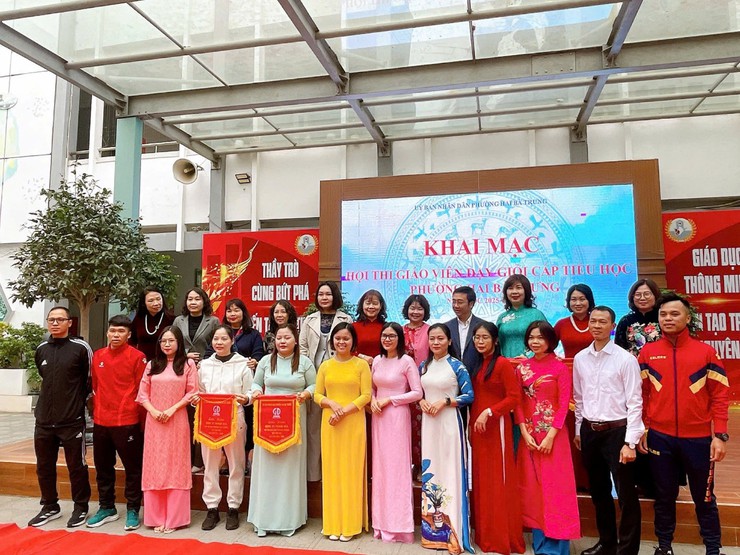 Lễ khai mạc Hội thi giáo viên dạy giỏi cấp tiểu học phường Hai Bà Trưng, năm học 2025 - 2026.- Ảnh 7.