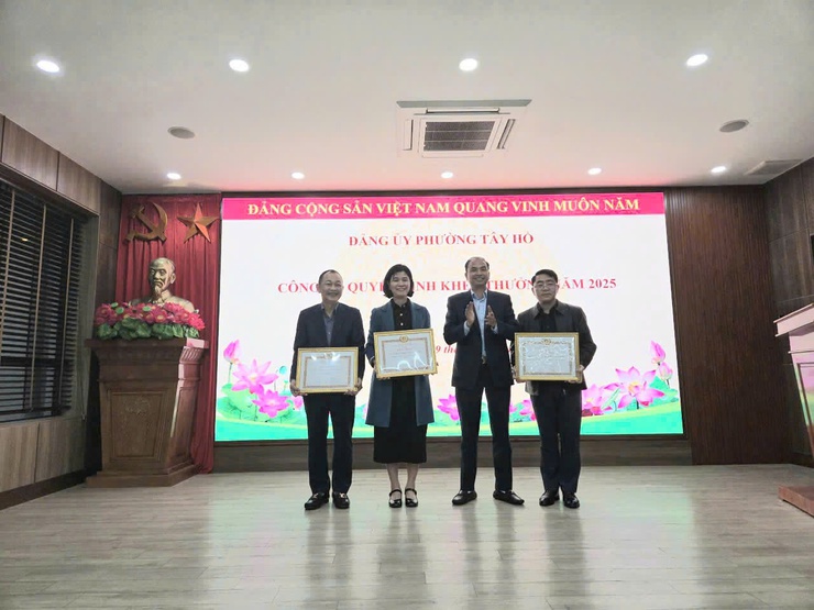 Hà Nội tổ chức Hội nghị tổng kết công tác năm 2025, triển khai nhiệm vụ năm 2026- Ảnh 7.