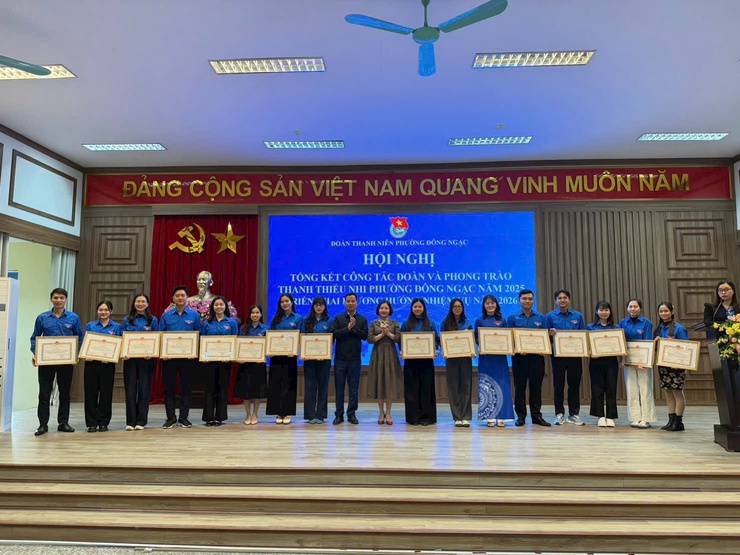 ĐOÀN THANH NIÊN PHƯỜNG ĐÔNG NGẠC TỔNG KẾT CÔNG TÁC ĐOÀN VÀ PHONG TRÀO THANH THIẾU NHI NĂM 2025- Ảnh 4.