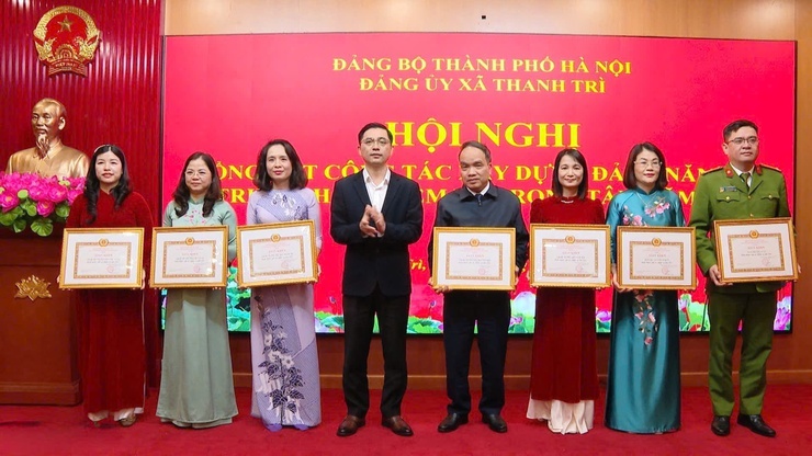 Đảng bộ xã Thanh Trì:  Nâng cao chất lượng xây dựng Đảng, gắn với công tác chuyển đổi số- Ảnh 7.