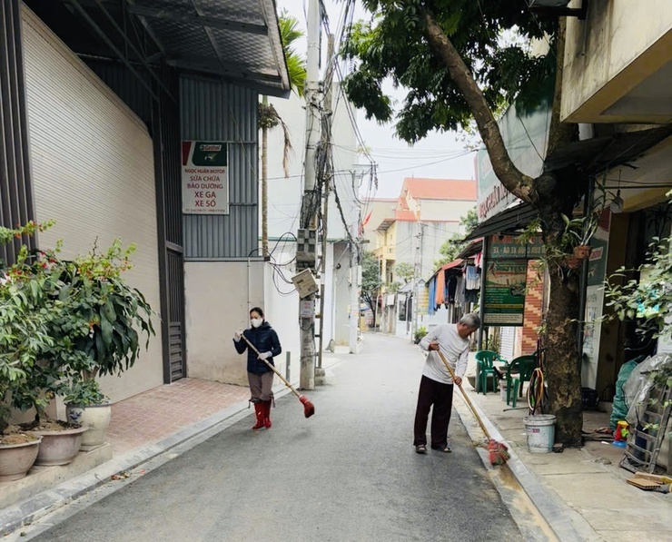 14/14 thôn trên địa bàn xã Thiên Lộc ra quân tổng vệ sinh môi trường&nbsp;hưởng ứng Cuộc thi xã, phường "Sáng – Xanh – Sạch – Đẹp" thành phố Hà Nội năm 2025- Ảnh 6.