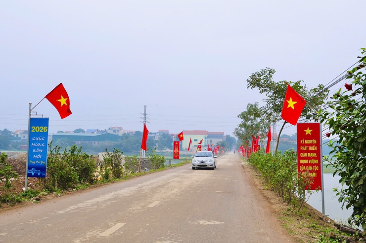 Phú Nghĩa triển khai công tác tuyên truyền các hoạt động “Mừng Đảng, mừng Tết Dương lịch năm 2026 và Xuân Bính Ngọ, Mừng đất nước và Thủ đô đổi mới” trên địa bàn xã- Ảnh 4.