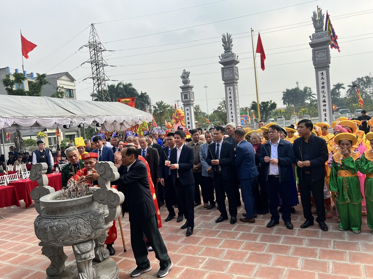 XÃ VĨNH THANH TỔ CHỨC LỄ HỘI TRUYỀN THỐNG ĐÌNH ĐỒNG NHÂN THÔN ĐỒNG NHÂN- Ảnh 13.