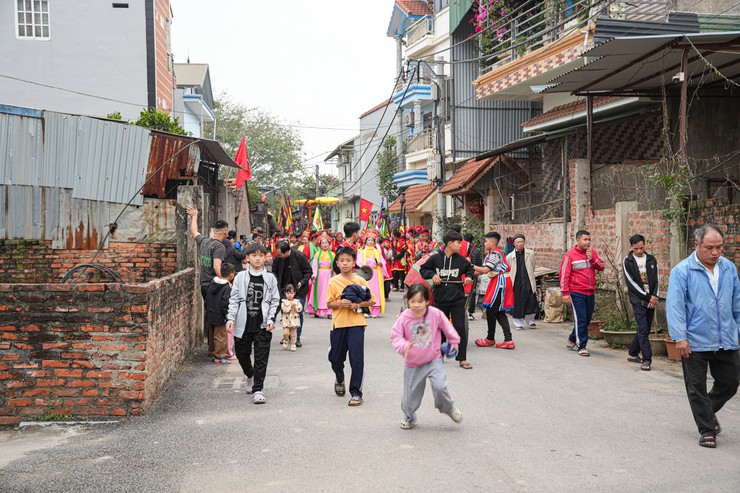 NHỮNG HÌNH ẢNH ĐẸP TẠI LỄ HỘI TRUYỀN THỐNG THÔN DƯƠNG CỐC NĂM 2025- Ảnh 5.