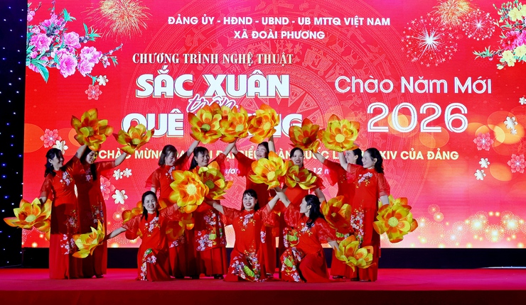 Xã Đoài Phương sôi nổi chương trình nghệ thuật chào năm mới 2026- Ảnh 9.