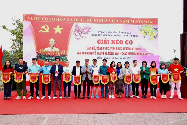 Sôi nổi giải kéo co xã Hồng Vân chào xuân Bính Ngọ 2026- Ảnh 1.