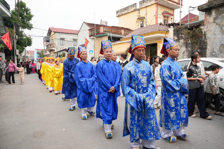 NHỮNG HÌNH ẢNH ĐẸP TẠI LỄ HỘI TRUYỀN THỐNG THÔN DƯƠNG CỐC NĂM 2025- Ảnh 8.