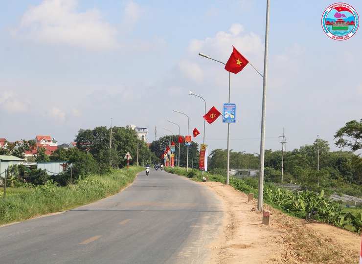 THÔNG BÁO TREO CỜ TỔ QUỐC CHÀO MỪNG TẾT DƯƠNG LỊCH NĂM 2026 VÀ KỶ NIỆM 80 NĂM NGÀY TỔNG TUYỂN CỬ- Ảnh 2.