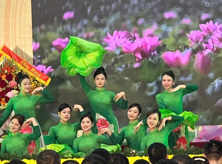 TẠM BIỆT NĂM 2025 – CHÀO NĂM MỚI 2026- Ảnh 3.