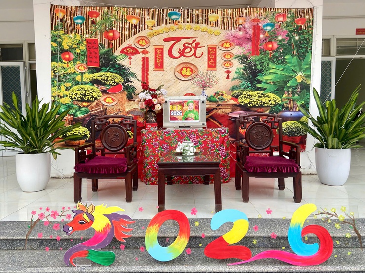 CÁC ĐƠN VỊ TRƯỜNG HỌC TRÊN ĐỊA BÀN XÃ PHÚ XUYÊN HƯỞNG ỨNG KẾ HOẠCH TỔ CHỨC CÁC HOẠT ĐỘNG CHÀO MỪNG TẾT DƯƠNG LỊCH 2026
- Ảnh 2.