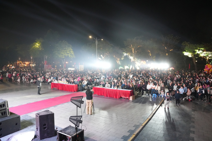 SƠN TÂY TỔ CHỨC CHƯƠNG TRÌNH NGHỆ THUẬT CHÀO NĂM MỚI 2026- Ảnh 2.