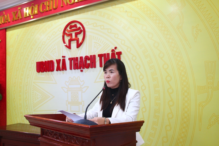 Thạch Thất công bố và trao Quyết định hợp nhất các Hội quần chúng trên địa bàn xã- Ảnh 4.