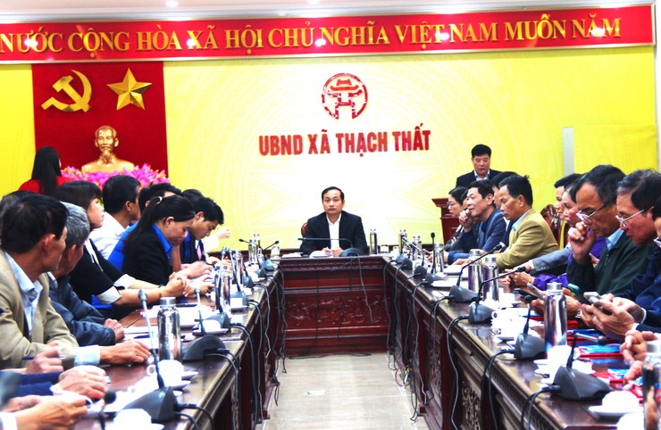 Thạch Thất công bố và trao Quyết định hợp nhất các Hội quần chúng trên địa bàn xã- Ảnh 2.