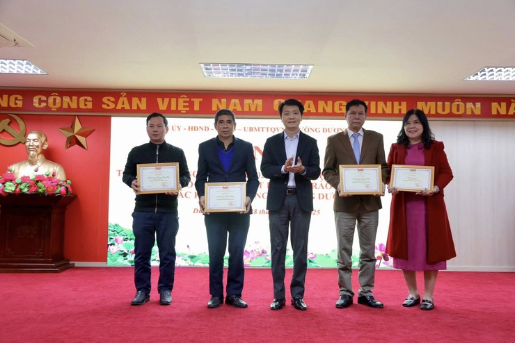 Phường Dương Nội tổng kết phong trào thi đua và công tác khen thưởng năm 2025, phát động thi đua năm 2026- Ảnh 6.