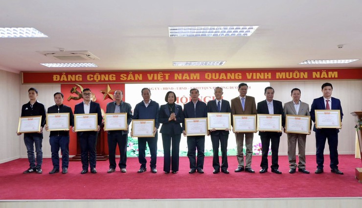 Phường Dương Nội tổng kết phong trào thi đua và công tác khen thưởng năm 2025, phát động thi đua năm 2026- Ảnh 7.