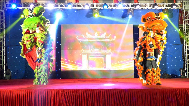 ĐẶC SẮC CHƯƠNG TRÌNH BIỂU DIỄN NGHỆ THUẬT
“DÂN HÒA – CHÀO NĂM MỚI 2026”
- Ảnh 1.