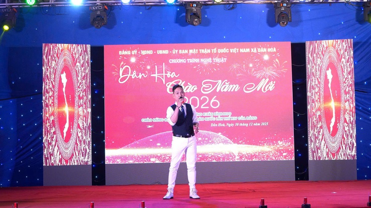 ĐẶC SẮC CHƯƠNG TRÌNH BIỂU DIỄN NGHỆ THUẬT
“DÂN HÒA – CHÀO NĂM MỚI 2026”
- Ảnh 13.