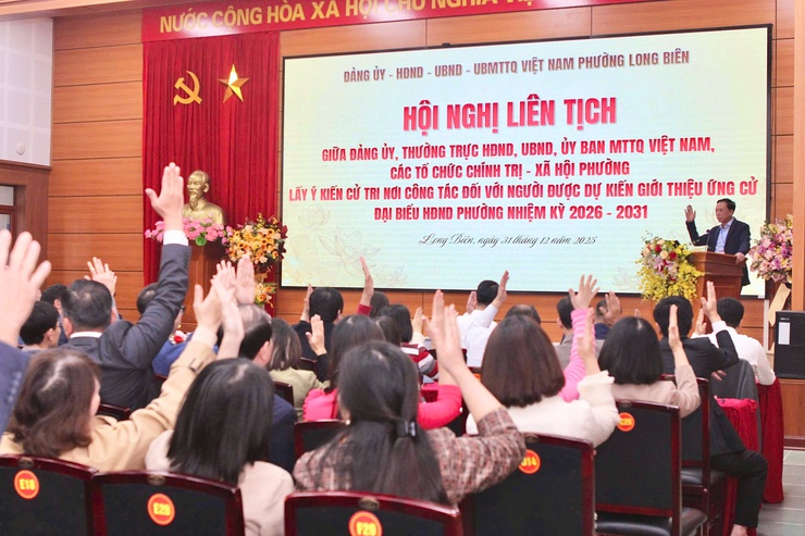 Phường Long Biên tổ chức Hội nghị lấy ý kiến cử tri nơi công tác đối với người ứng cử đại biểu HĐND phường nhiệm kỳ 2026–2031- Ảnh 3.