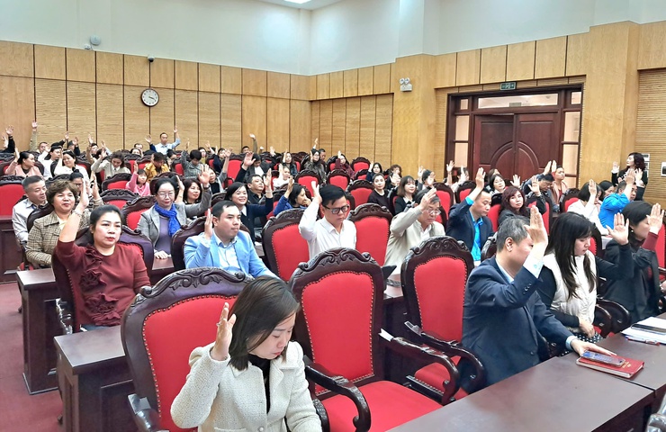 Phường Ngọc Hà lấy ý kiến cử tri nơi công tác đối với người ứng cử HĐND phường- Ảnh 7.