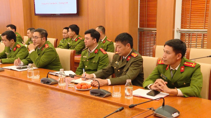 Công an xã Thanh Trì: “Lá chắn” bảo vệ bình yên cuộc sống- Ảnh 7.