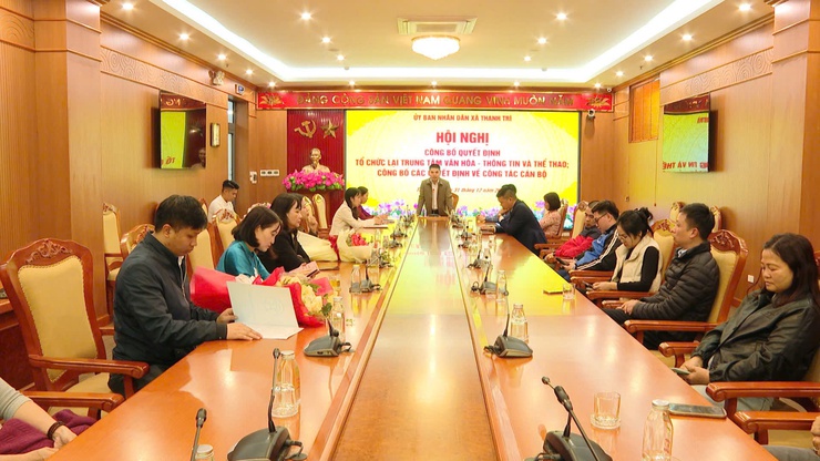 UBND xã Thanh Trì: Công bố Quyết định thành lập Trung tâm Dịch vụ tổng hợp và các Quyết định bổ nhiệm, bổ nhiệm lại cán bộ- Ảnh 5.