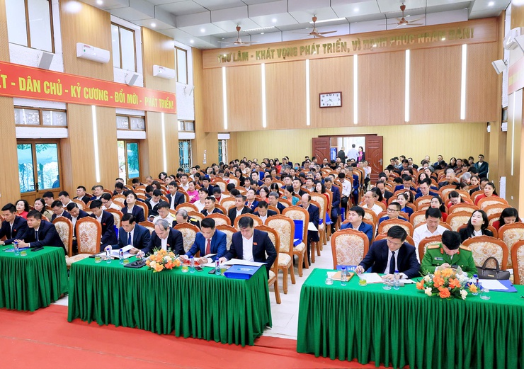 HĐND XÃ THƯ LÂM KHÓA I, NHIỆM KỲ 2021-2026 TỔ CHỨC KỲ HỌP THỨ BA (KỲ HỌP THƯỜNG LỆ CUỐI NĂM 2025)- Ảnh 5.