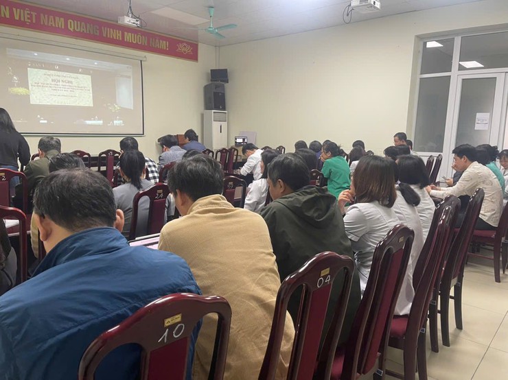 ĐẢNG BỘ PHƯỜNG CỬA NAM TỔ CHỨC HỌC TẬP, QUÁN TRIỆT, TRIỂN KHAI NGHỊ QUYẾT ĐẠI HỘI ĐẢNG BỘ THÀNH PHỐ HÀ NỘI LẦN THỨ XVIII, NHIỆM KỲ 2025 -2030
- Ảnh 12.