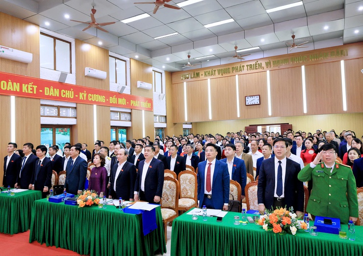 HĐND XÃ THƯ LÂM KHÓA I, NHIỆM KỲ 2021-2026 TỔ CHỨC THÀNH CÔNG KỲ HỌP THỨ BA (KỲ HỌP THƯỜNG LỆ CUỐI NĂM 2025)- Ảnh 1.