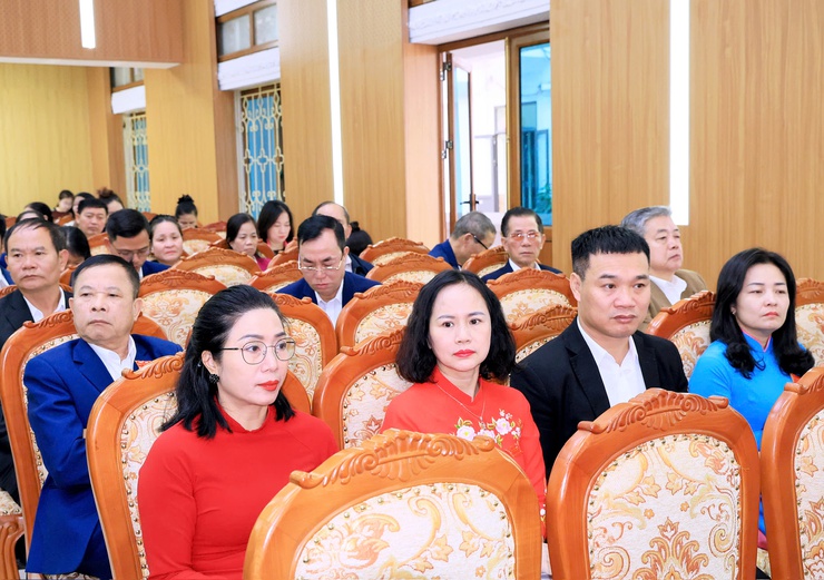 HĐND XÃ THƯ LÂM KHÓA I, NHIỆM KỲ 2021-2026 TỔ CHỨC THÀNH CÔNG KỲ HỌP THỨ BA (KỲ HỌP THƯỜNG LỆ CUỐI NĂM 2025)- Ảnh 8.