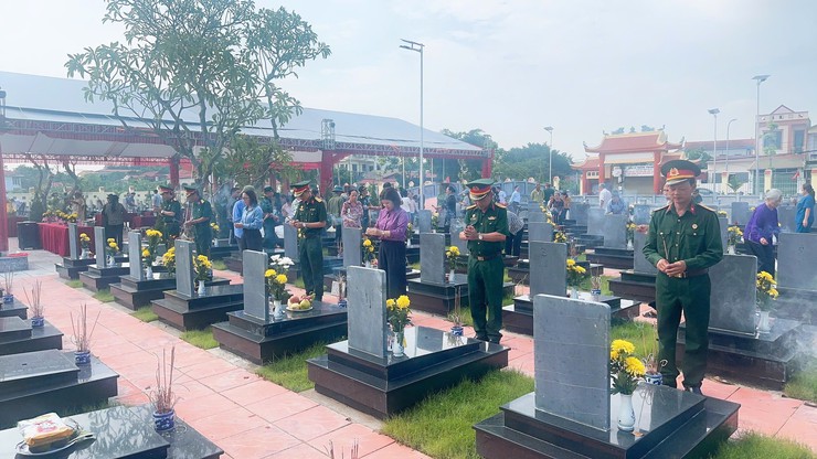 Kỷ niệm 36 năm ngày thành lập Hội Cựu chiến binh Việt Nam (6/12/1989 - 6/12/2025)- Ảnh 1.