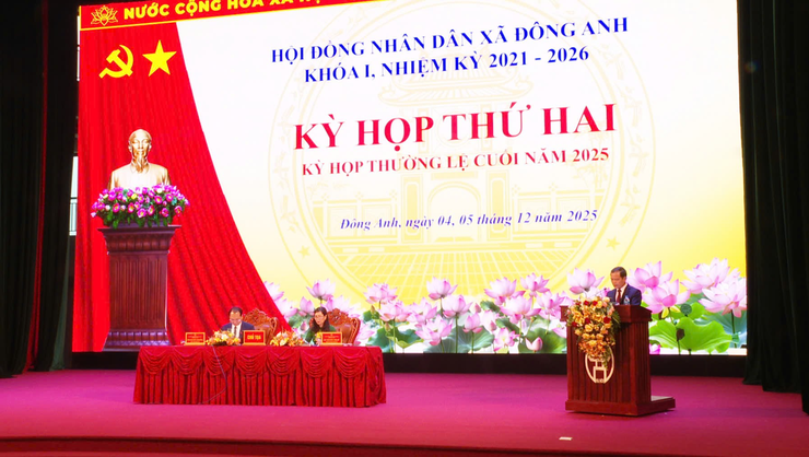 Bế mạc Kỳ họp thứ 2, HĐND xã Đông Anh khóa I, nhiệm kỳ 2021 - 2026.- Ảnh 1.