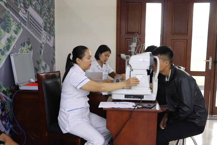 XÃ BẤT BẠT TỔ CHỨC KHÁM SỨC KHỎE NGHĨA VỤ QUÂN SỰ NĂM 2026.- Ảnh 2.