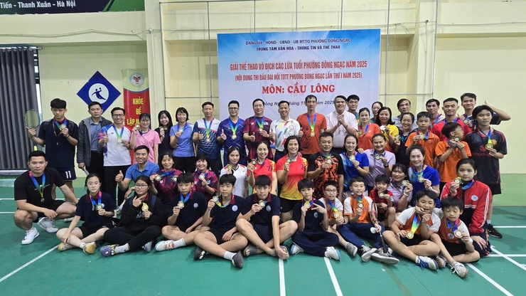 Giải cầu lông Đại hội Thể dục Thể thao phường Đông Ngạc lần thứ I năm 2025 diễn ra sôi nổi, quyết liệt- Ảnh 23.