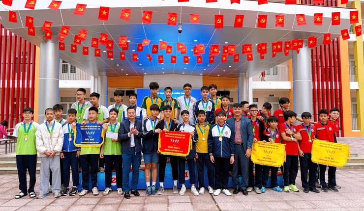 Sôi nổi môn kéo co tại Giải thể thao học sinh phường Thanh Liệt- Ảnh 8.