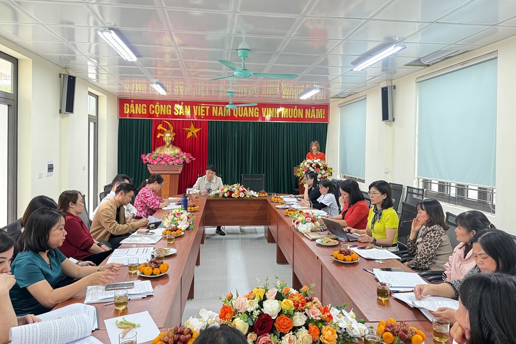 Chi bộ Trạm Y tế phường Thanh Xuân hoàn thành kiểm điểm, đánh giá, xếp loại chất lượng đảng viên năm 2025- Ảnh 5.