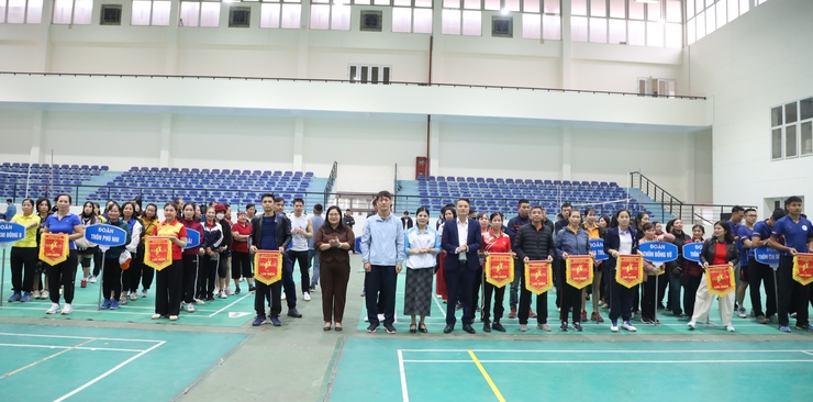 Sôi nổi Giải bóng chuyền hơi xã Quang Minh lần thứ I – năm 2025- Ảnh 1.